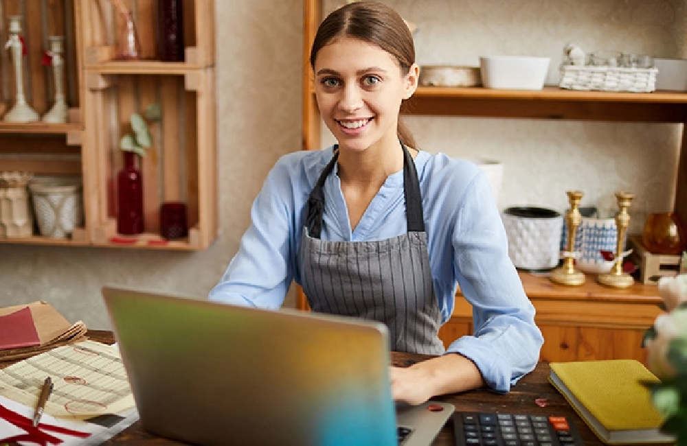 O que é marketplace, como funciona e quais as vantagens e desvantagens desse modelo?