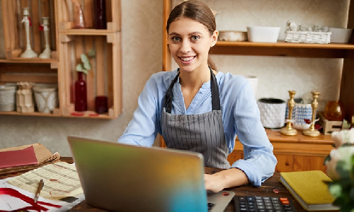 O que é marketplace, como funciona e quais as vantagens e desvantagens desse modelo?